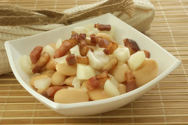 White bean salad in bowl — Stock Photo, Image