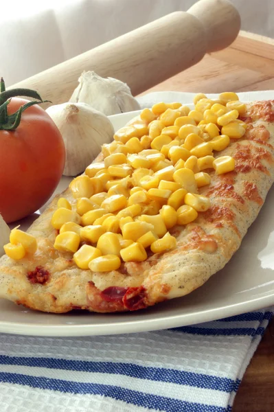 Sten ovn bakkes pizza - Stock-foto