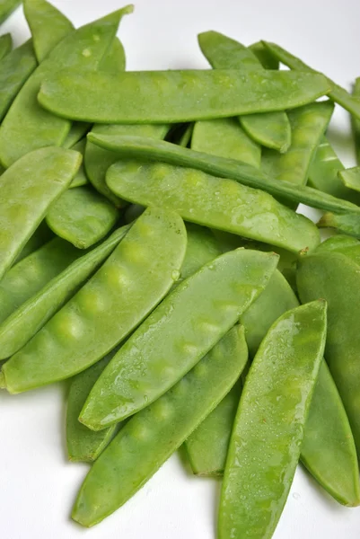 Fresh organic mangetout — Stock Photo, Image