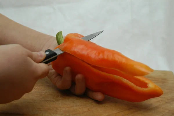 Hur man skär chili — Stockfoto