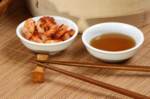 Grilované krevety s sezamový olej — Stock fotografie