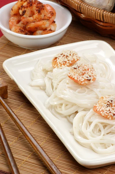Asijský styl grilované krevety — Stock fotografie