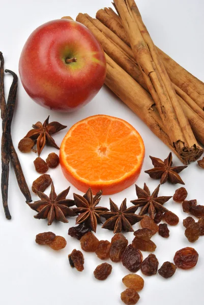 Organik baharat, portakal ve elma — Stok fotoğraf