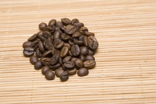 少数几个咖啡豆 — 图库照片