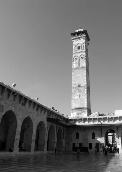 Emevî Camii