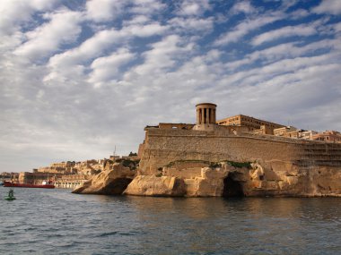 alt barracca bahçeleri, valetta, malta