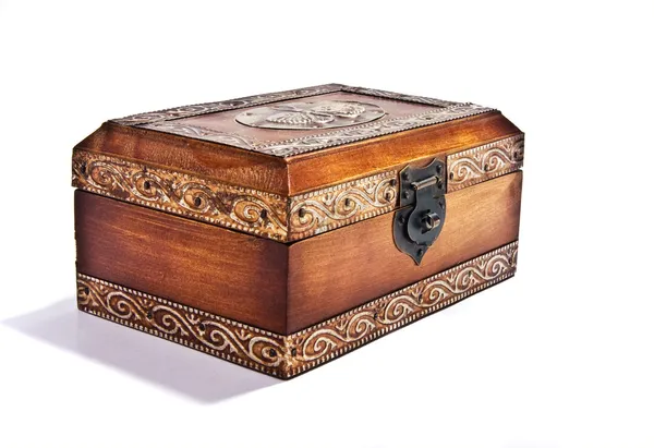 古色古香的雕花木制珠宝盒 — 图库照片