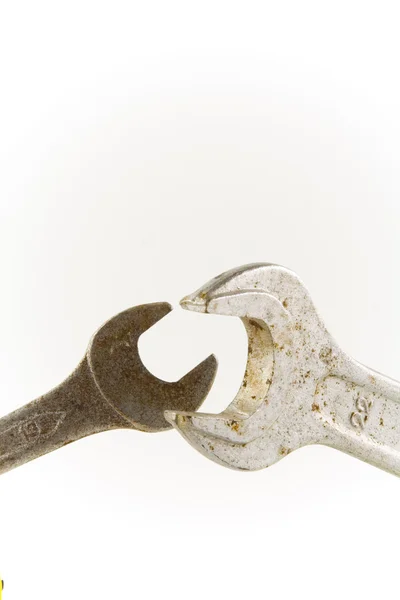 Zardzewiały klucz — Zdjęcie stockowe