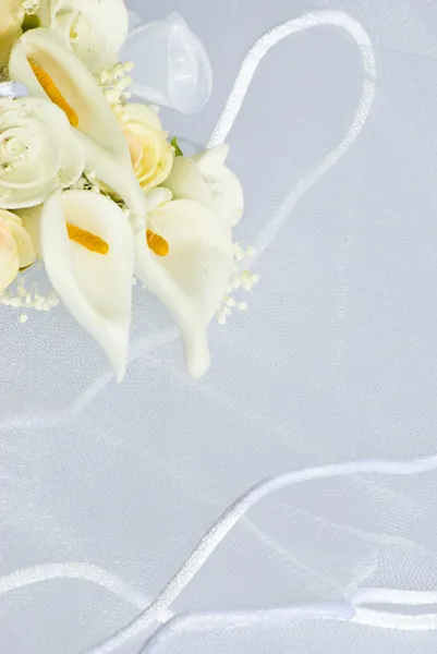 Ślub kwiaty na welon — Zdjęcie stockowe