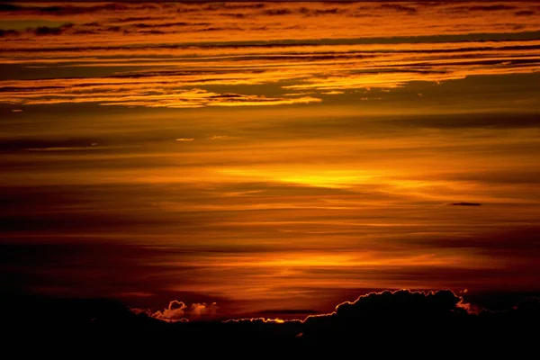 Roter Sonnenuntergang — Stockfoto