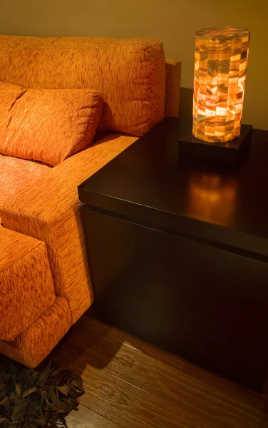 オレンジ色のソファの詳細 — ストック写真