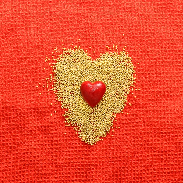 Aşk kavramı ile kalp — Stok fotoğraf