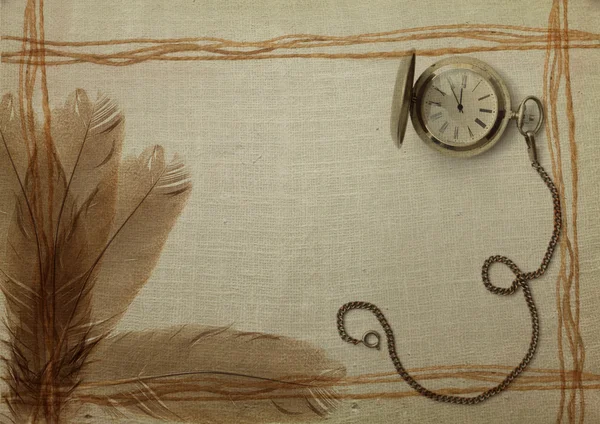 Текстильный фон с ручкой и часами — стоковое фото