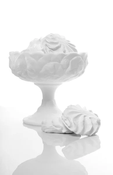 Ruský čaj dorty zephyr v bílá váza Royalty Free Stock Obrázky