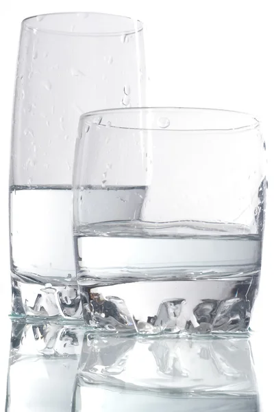2 枚のガラスの飲み物 — ストック写真