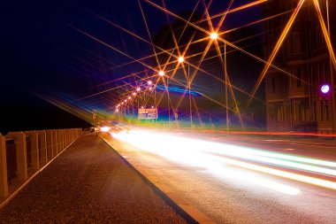 gece şehir yolu