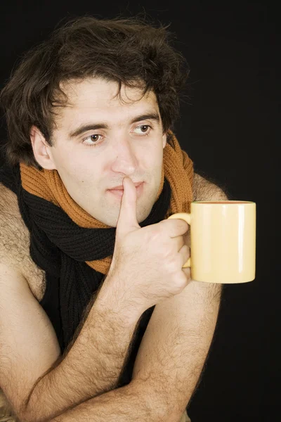 Mann entspannen und Tee trinken — Stockfoto