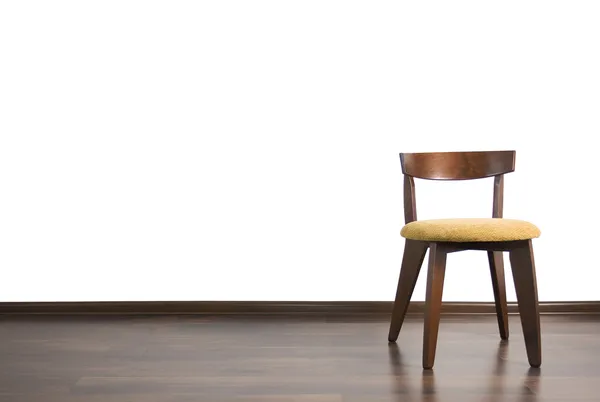 Einsamer Stuhl — Stockfoto