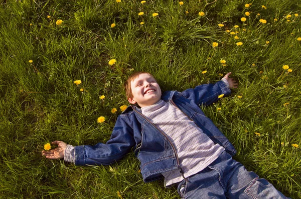 Boy on the grass — Stock Photo, Image