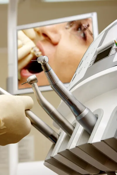Nástroje pro zubní lékařství — Stock fotografie