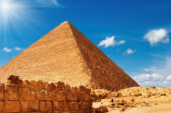Египетская пирамида — стоковое фото