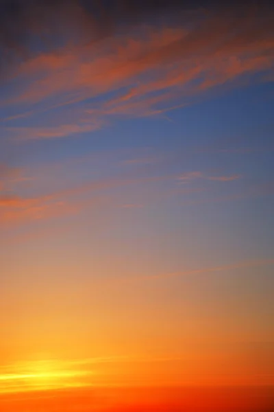 Západ slunce obloha s mraky — Stock fotografie