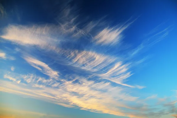 Naplemente ég felhőkkel — Stock Fotó