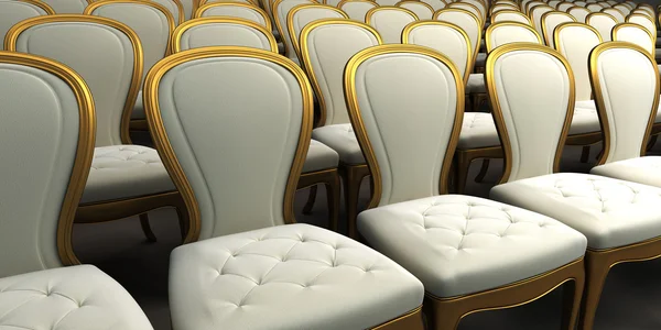 Концертный зал с белым сиденьем — стоковое фото
