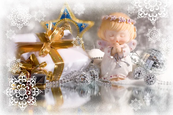 Dárky a angel vánoční — Stock fotografie
