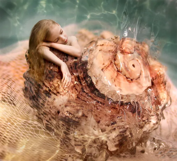 Sirena con — Foto de Stock