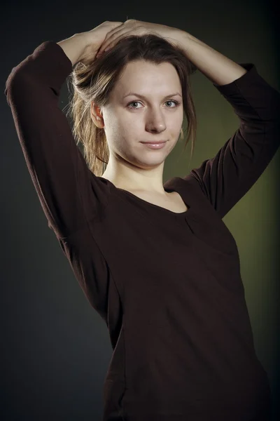 Porträtt av ung flicka — Stockfoto
