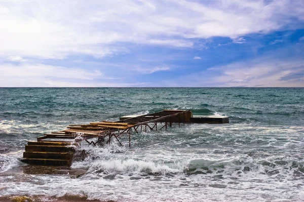 Muelle en el mar — Foto de Stock