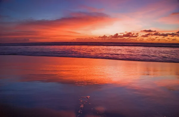 Tropischer Sonnenuntergang — Stockfoto