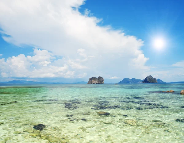 Beautiful tropical sea — Stock Photo, Image