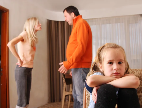 Ouders zweren, en kinderen lijden — Stockfoto