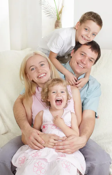 幸せな家族 — ストック写真