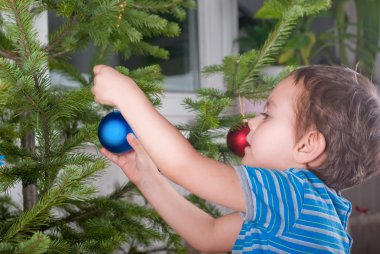 Noel ağacı çocuk Giydir