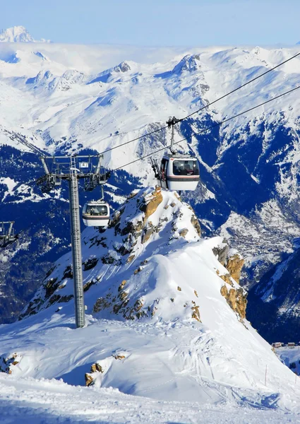 Ski funicular — Stock Photo, Image