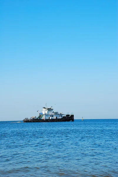Remolcador ir al mar — Foto de Stock