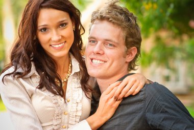 portre genç kadın ve erkekler