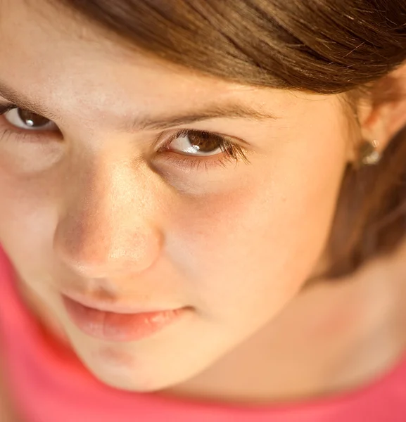 Gesicht des Mädchens aus nächster Nähe — Stockfoto