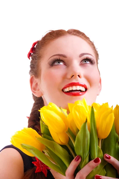 Chica con flores amarillas —  Fotos de Stock