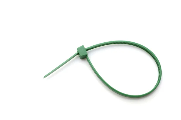 Groene nylon Kabelbinder op wit — Stockfoto