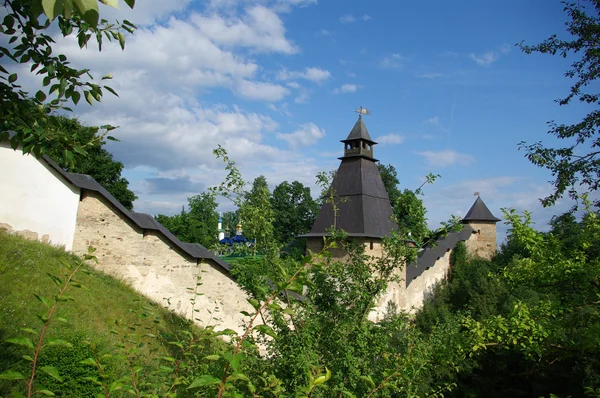 Pared del monasterio de Pechorsky — Foto de Stock