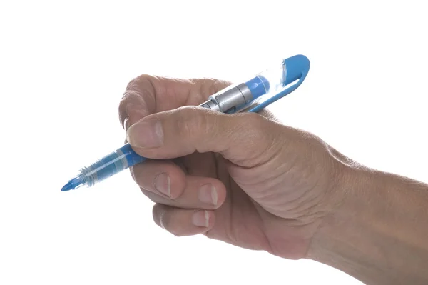 Hand mit Stift auf weiß — Stockfoto