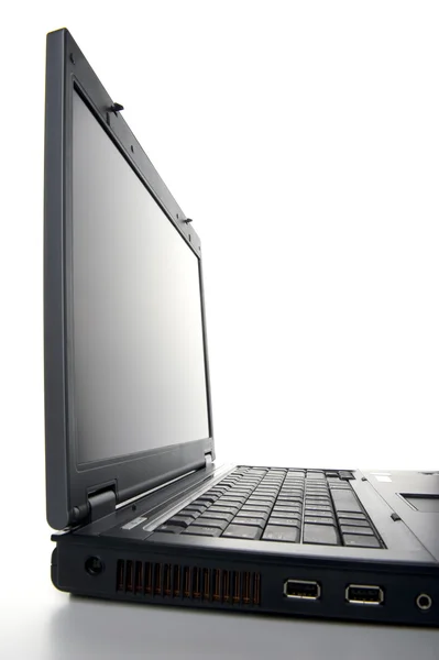 Laptop no fundo branco — Fotografia de Stock