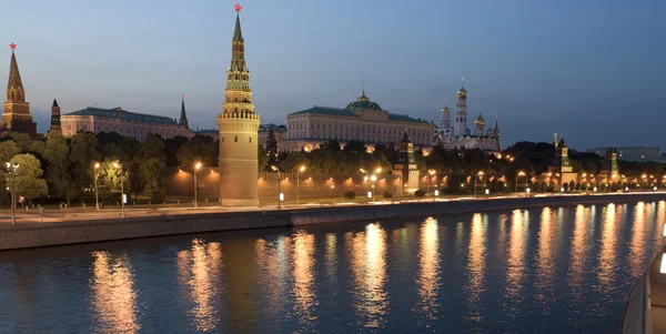 Panorama moskevského Kremlu v noci — Stock fotografie