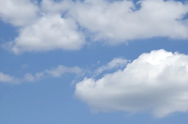 Dicke Wolken — Stockfoto