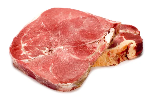 Nötkött på vit — Stockfoto