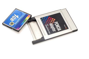Compact flash ve adaptör